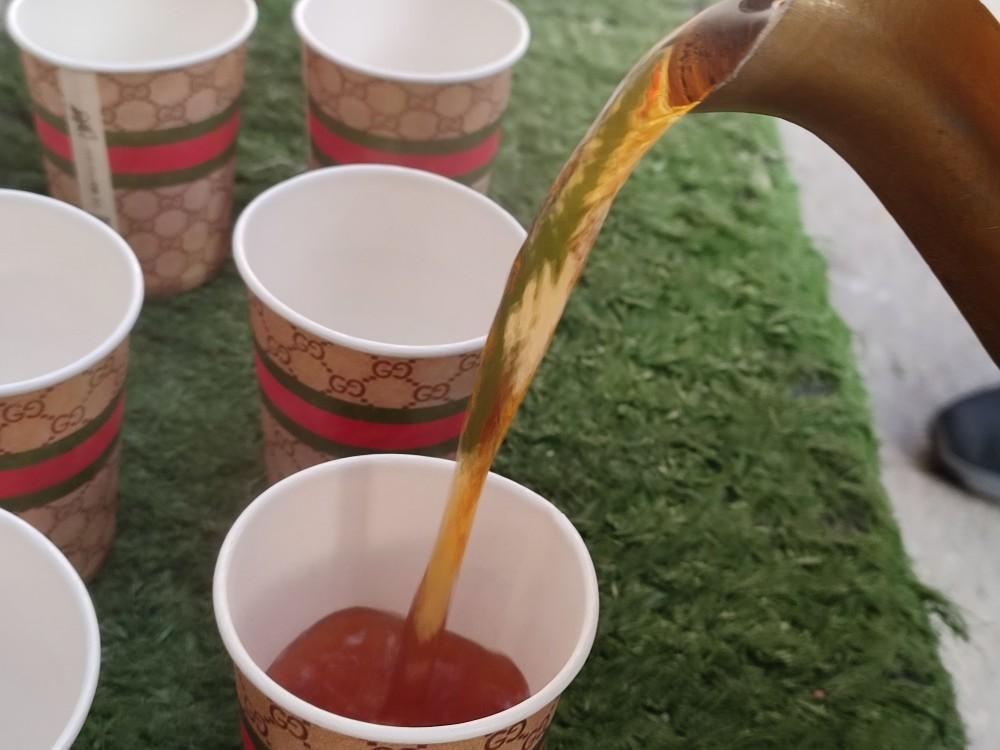  ☕🍪 تو این سرما چی میچسبه؟؟؟ چایی ساقه طلایی